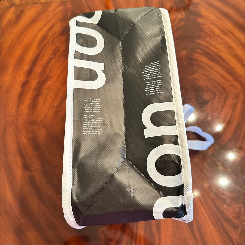 Lululemon Reusable Market Shopper Tote Bag - Picture 5 of 9